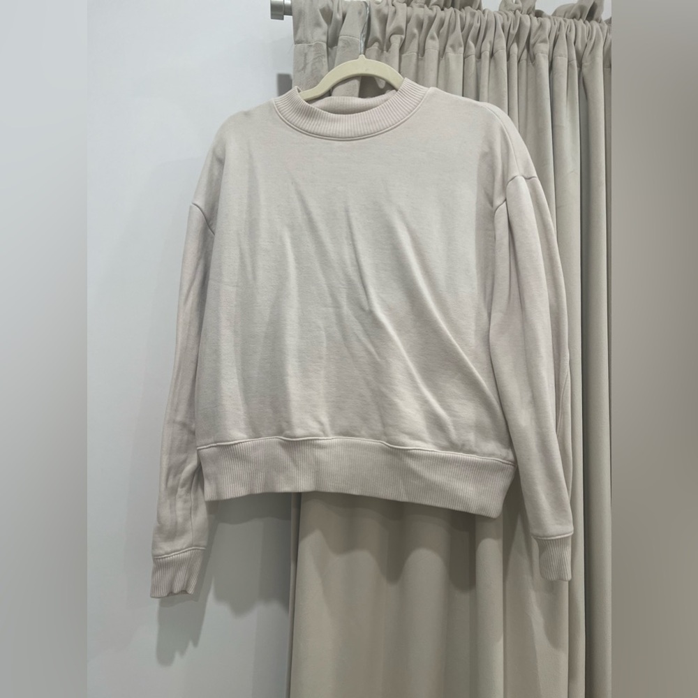 A New Day Ivory Crewneck Pullover Sweatshirt Size M